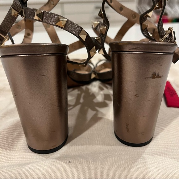 Valentino Rockstud Block Heel Sandals - Picture 4 of 7